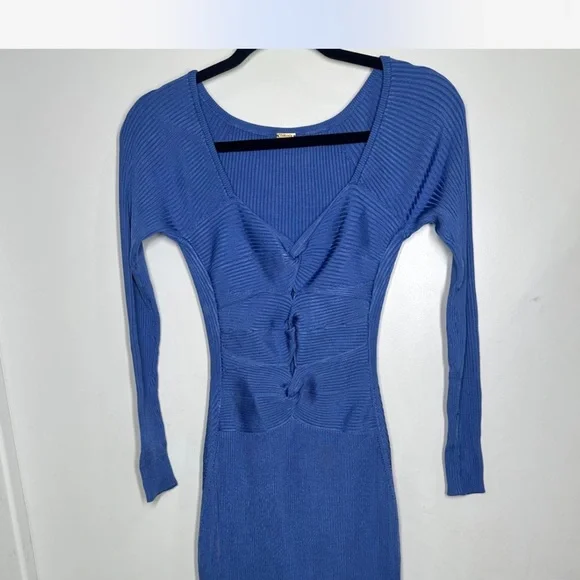 Cult Gaia powder blue dress - Picture 3 of 3